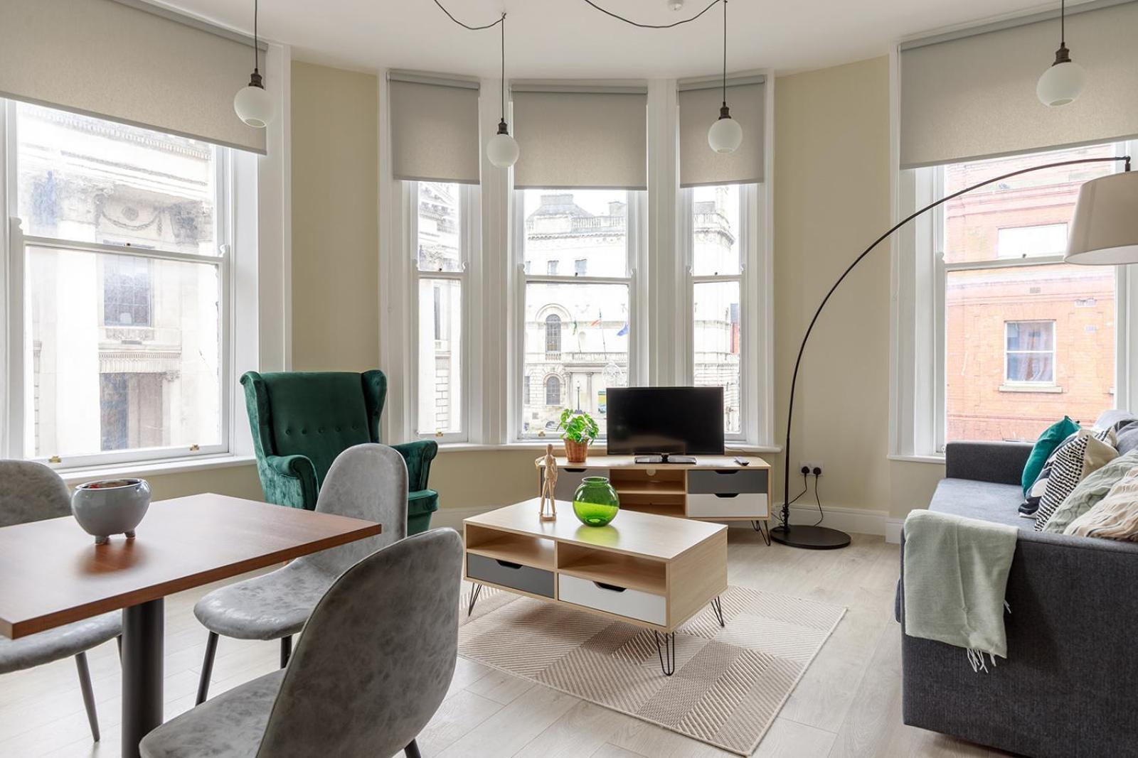 Dublin Castle Suites ภายนอก รูปภาพ